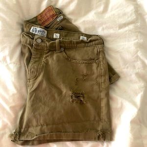 Lucky Brand Mid-Rise Shorts